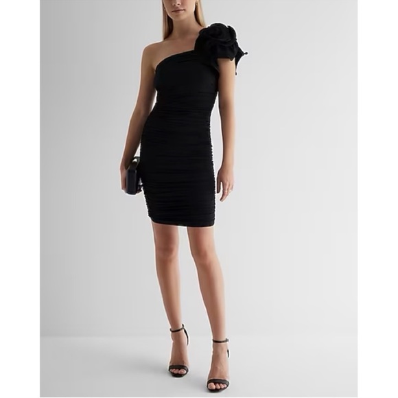 Express Dresses & Skirts - Express dress *NEW*